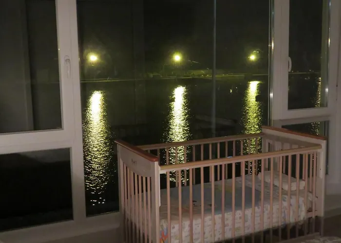 Na Beira Do Mar * O Pindo